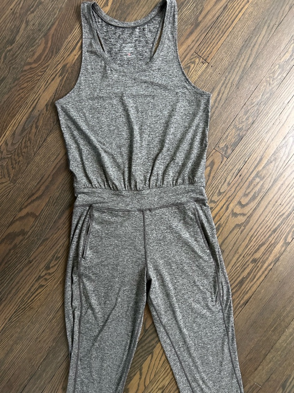 Sweaty Betty Gary Jumpsuit Medium Racerback Gray Workout Sleeveless Onesie - Picture 7 of 9
